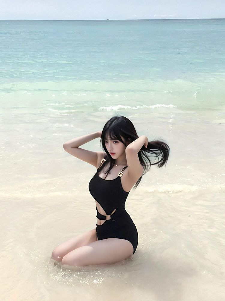 Seksi Kesikli Monokini Kadın 2 - Spa & Wellness Paradies Braunschweig incelemesi ve fiyatı